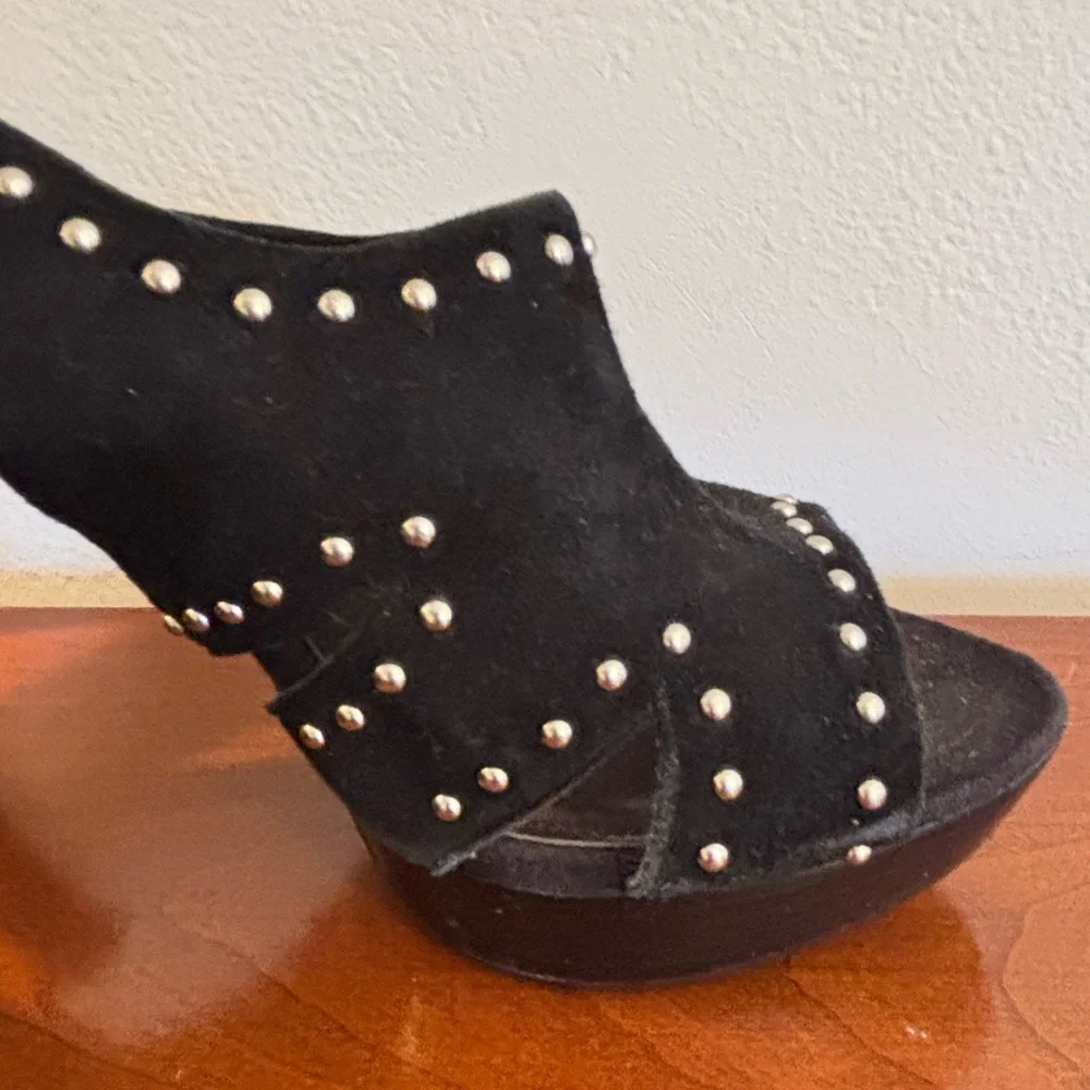 Marc Fisher Teron Slingback Heels